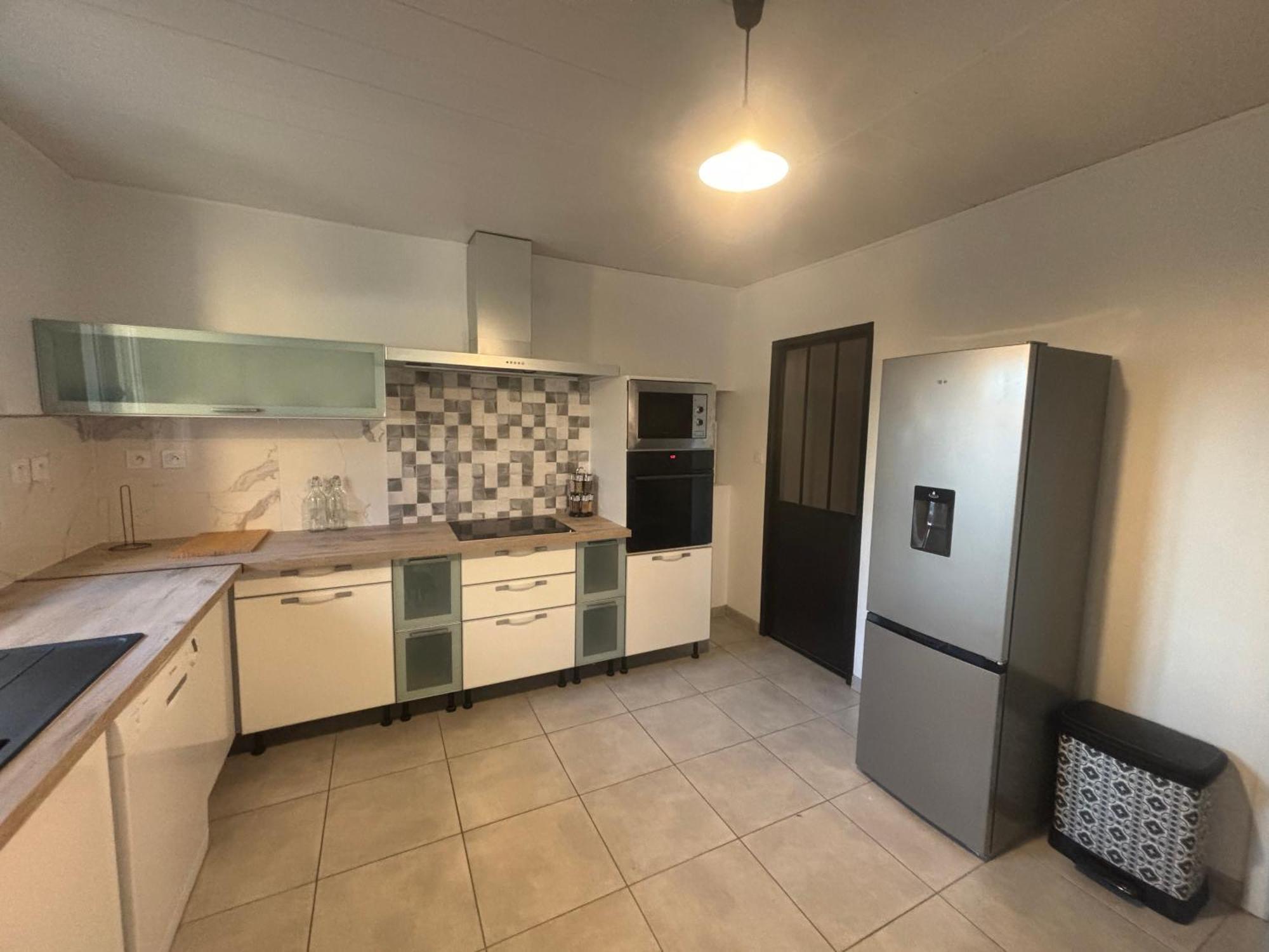 Sky Housse Villa Ales Ngoại thất bức ảnh